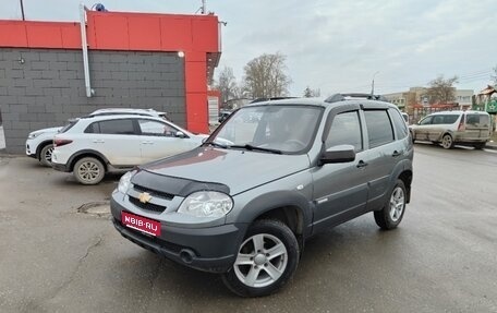 Chevrolet Niva I рестайлинг, 2013 год, 470 000 рублей, 1 фотография