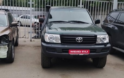 Toyota Land Cruiser 100 рестайлинг 2, 2005 год, 4 500 000 рублей, 1 фотография
