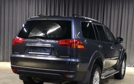Mitsubishi Pajero Sport II рестайлинг, 2013 год, 1 349 000 рублей, 2 фотография