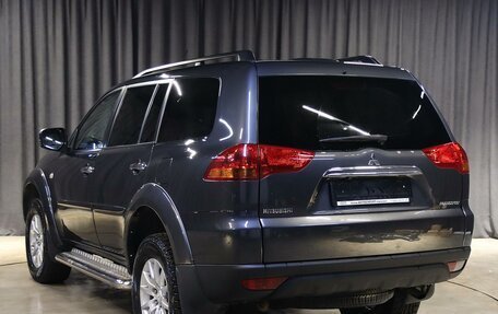 Mitsubishi Pajero Sport II рестайлинг, 2013 год, 1 349 000 рублей, 4 фотография