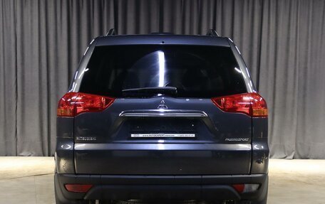 Mitsubishi Pajero Sport II рестайлинг, 2013 год, 1 349 000 рублей, 13 фотография