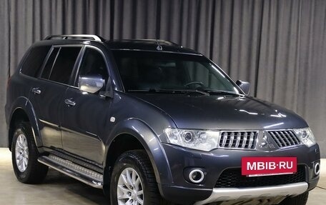 Mitsubishi Pajero Sport II рестайлинг, 2013 год, 1 349 000 рублей, 3 фотография