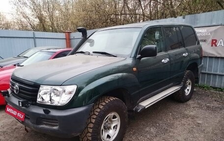 Toyota Land Cruiser 100 рестайлинг 2, 2005 год, 4 500 000 рублей, 3 фотография