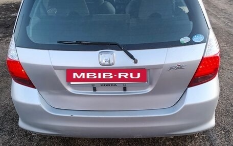 Honda Fit III, 2002 год, 360 000 рублей, 3 фотография