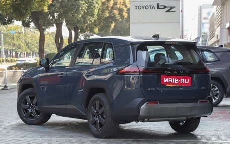 Toyota RAV4, 2026 год, 4 050 000 рублей, 8 фотография