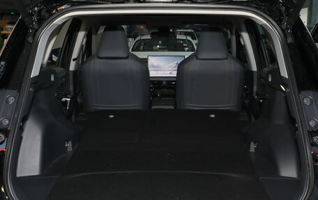 Toyota RAV4, 2026 год, 4 050 000 рублей, 30 фотография