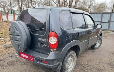 Chevrolet Niva I рестайлинг, 2012 год, 300 000 рублей, 3 фотография