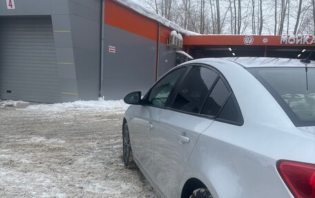 Chevrolet Cruze II, 2011 год, 550 000 рублей, 8 фотография