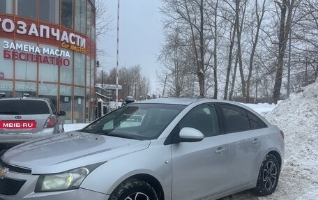 Chevrolet Cruze II, 2011 год, 550 000 рублей, 6 фотография