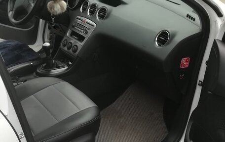 Peugeot 408 I рестайлинг, 2014 год, 830 000 рублей, 8 фотография