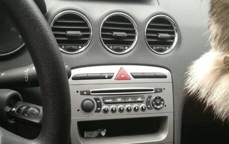 Peugeot 408 I рестайлинг, 2014 год, 830 000 рублей, 12 фотография