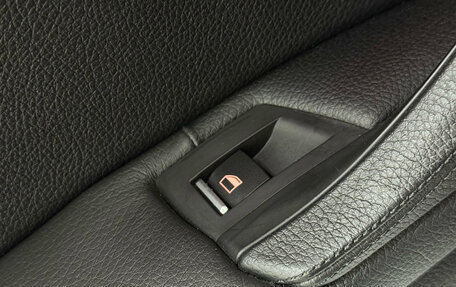 BMW 5 серия, 2012 год, 1 680 000 рублей, 13 фотография