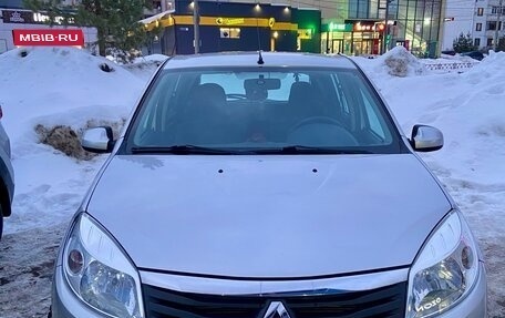 Renault Sandero I, 2013 год, 785 000 рублей, 1 фотография