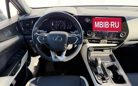 Lexus NX, 2022 год, 6 300 000 рублей, 17 фотография