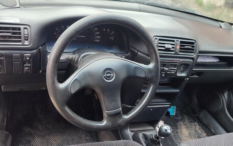 Opel Vectra A, 1990 год, 140 000 рублей, 3 фотография