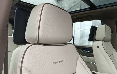 GMC Yukon IV, 2025 год, 18 300 000 рублей, 18 фотография