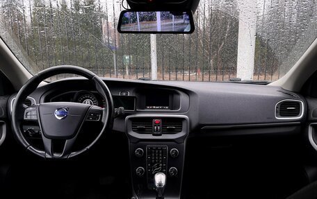 Volvo V40 Cross Country I, 2013 год, 1 399 000 рублей, 10 фотография