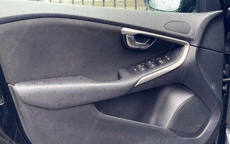 Volvo V40 Cross Country I, 2013 год, 1 399 000 рублей, 15 фотография