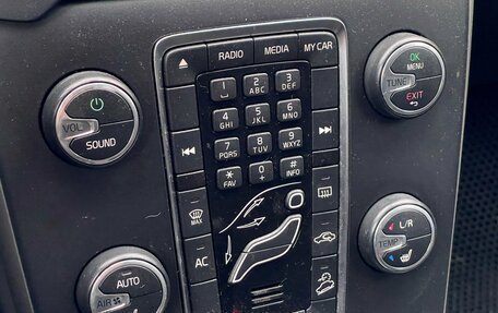 Volvo V40 Cross Country I, 2013 год, 1 399 000 рублей, 23 фотография