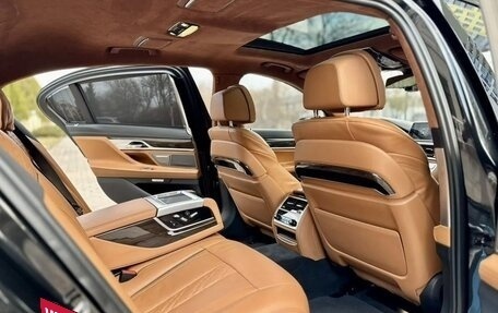 BMW 7 серия, 2017 год, 4 590 000 рублей, 5 фотография