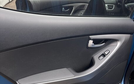 Hyundai Elantra V, 2015 год, 1 530 000 рублей, 14 фотография