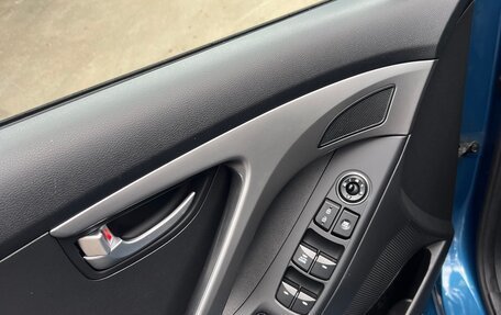 Hyundai Elantra V, 2015 год, 1 530 000 рублей, 13 фотография