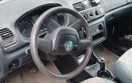 Skoda Fabia II, 2011 год, 470 000 рублей, 8 фотография