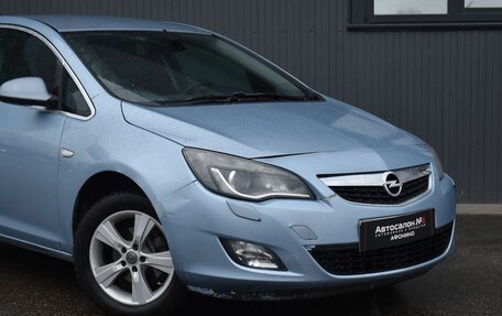 Opel Astra J, 2011 год, 549 888 рублей, 5 фотография