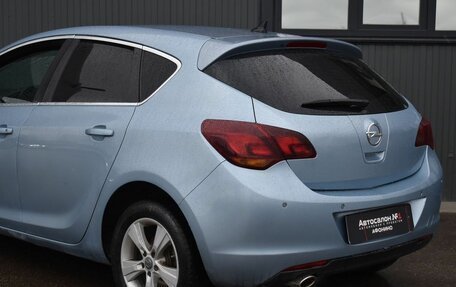 Opel Astra J, 2011 год, 549 888 рублей, 6 фотография