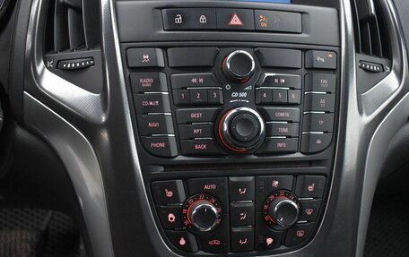 Opel Astra J, 2011 год, 549 888 рублей, 15 фотография