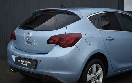 Opel Astra J, 2011 год, 549 888 рублей, 10 фотография