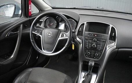 Opel Astra J, 2011 год, 549 888 рублей, 12 фотография