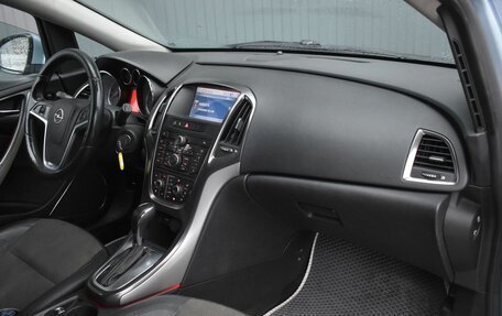 Opel Astra J, 2011 год, 549 888 рублей, 22 фотография