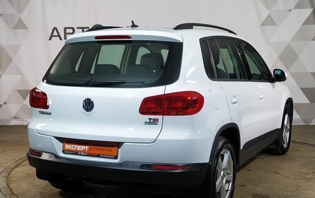 Volkswagen Tiguan I, 2015 год, 1 450 000 рублей, 2 фотография