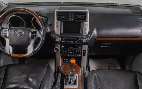 Toyota Land Cruiser Prado 150 рестайлинг 2, 2010 год, 2 829 000 рублей, 11 фотография