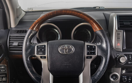 Toyota Land Cruiser Prado 150 рестайлинг 2, 2010 год, 2 829 000 рублей, 14 фотография