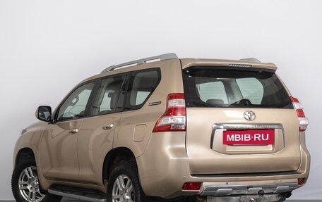 Toyota Land Cruiser Prado 150 рестайлинг 2, 2010 год, 2 829 000 рублей, 6 фотография