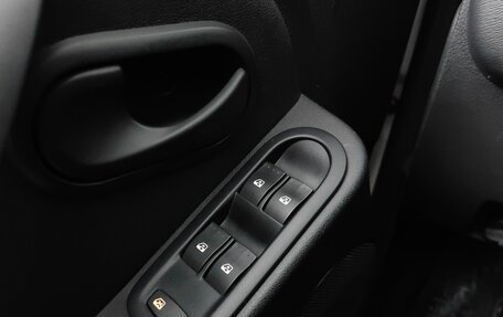 Renault Duster I рестайлинг, 2013 год, 968 000 рублей, 23 фотография