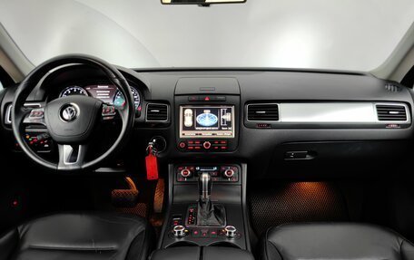 Volkswagen Touareg III, 2010 год, 1 748 000 рублей, 12 фотография