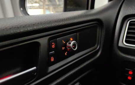 Volkswagen Touareg III, 2010 год, 1 748 000 рублей, 24 фотография