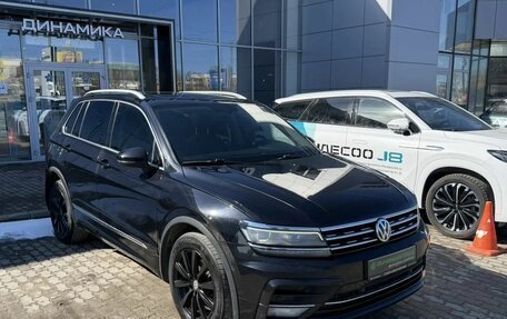 Volkswagen Tiguan II, 2018 год, 2 587 000 рублей, 3 фотография