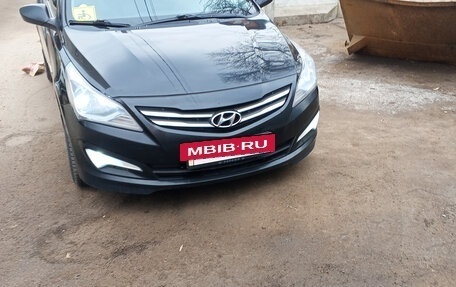 Hyundai Solaris II рестайлинг, 2014 год, 600 000 рублей, 3 фотография