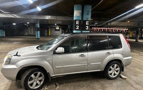 Nissan X-Trail, 2005 год, 680 000 рублей, 14 фотография