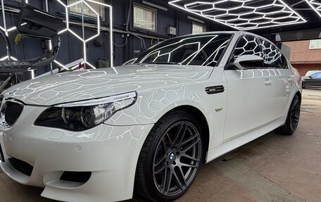 BMW 5 серия, 2004 год, 5 000 000 рублей, 2 фотография