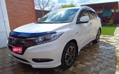 Honda Vezel, 2016 год, 1 600 000 рублей, 2 фотография