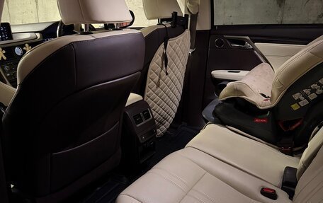 Lexus RX IV рестайлинг, 2017 год, 4 000 000 рублей, 8 фотография