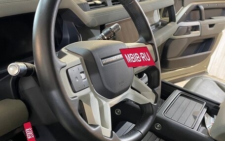 Land Rover Defender II, 2021 год, 7 000 000 рублей, 32 фотография