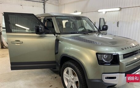 Land Rover Defender II, 2021 год, 7 000 000 рублей, 37 фотография