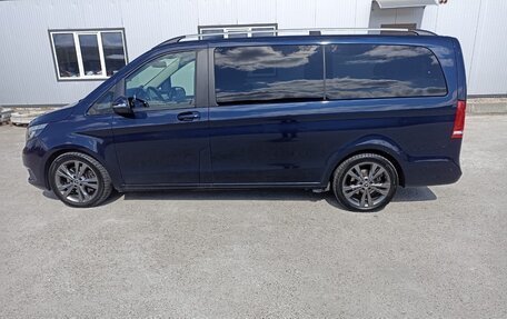 Mercedes-Benz V-Класс, 2018 год, 4 799 000 рублей, 5 фотография