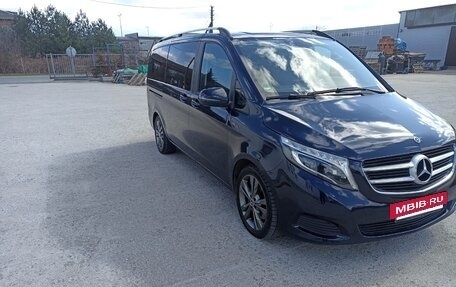 Mercedes-Benz V-Класс, 2018 год, 4 799 000 рублей, 4 фотография